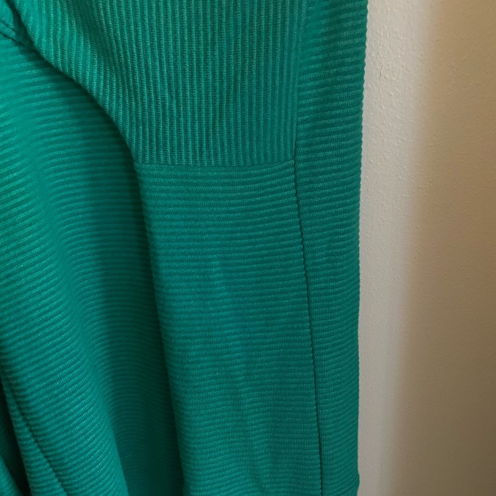 Sweater - Picture 3 of 3